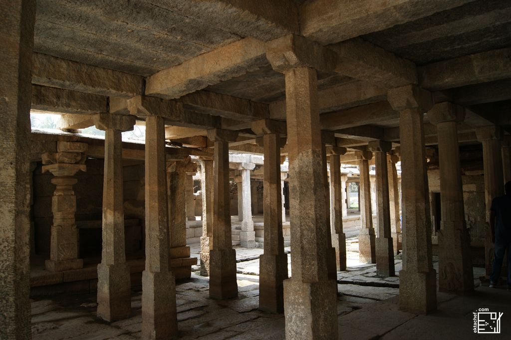 India - Hampi - Underground Shiva Temple