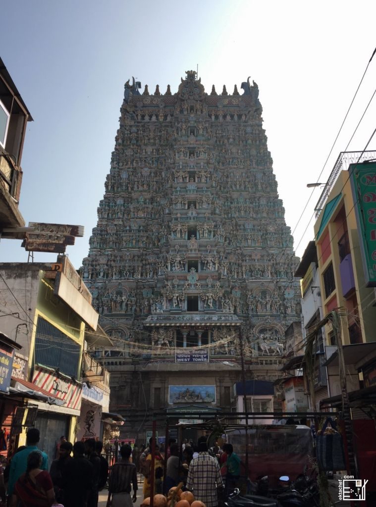 India - Madurai - Meenakshi temple - West Entrance
